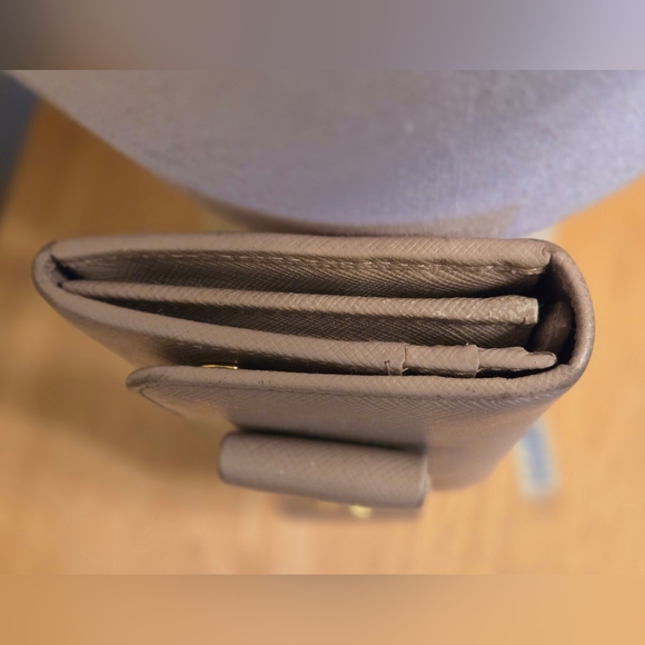 Authentic Neutrals Saffiano Cuir Leather Continental Wallet. - Picture 4 of 16